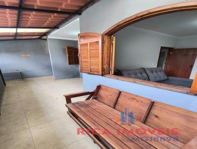 Casa para Venda, em Ibirit�, bairro Jardim das Flores, 3 dormit�rios, 1 banheiro, 1 vaga