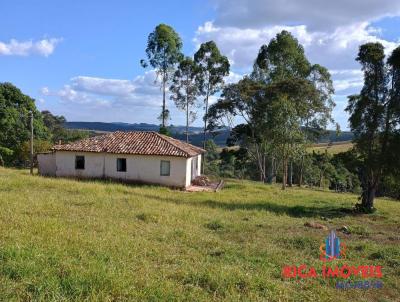 Fazenda para Venda, em Oliveira, bairro Oliveira, 3 dormit�rios, 1 banheiro, 2 vagas