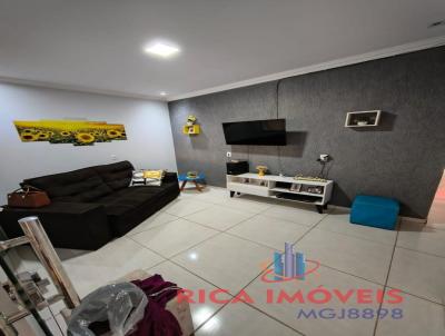 Casa para Venda, em Ibirit�, bairro Barreirinho, 3 dormit�rios, 1 banheiro, 3 su�tes, 1 vaga
