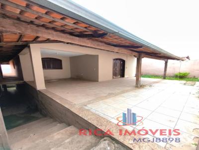 Casa para Venda, em Ibirit�, bairro Recanto Verde, 4 dormit�rios, 1 banheiro, 2 vagas